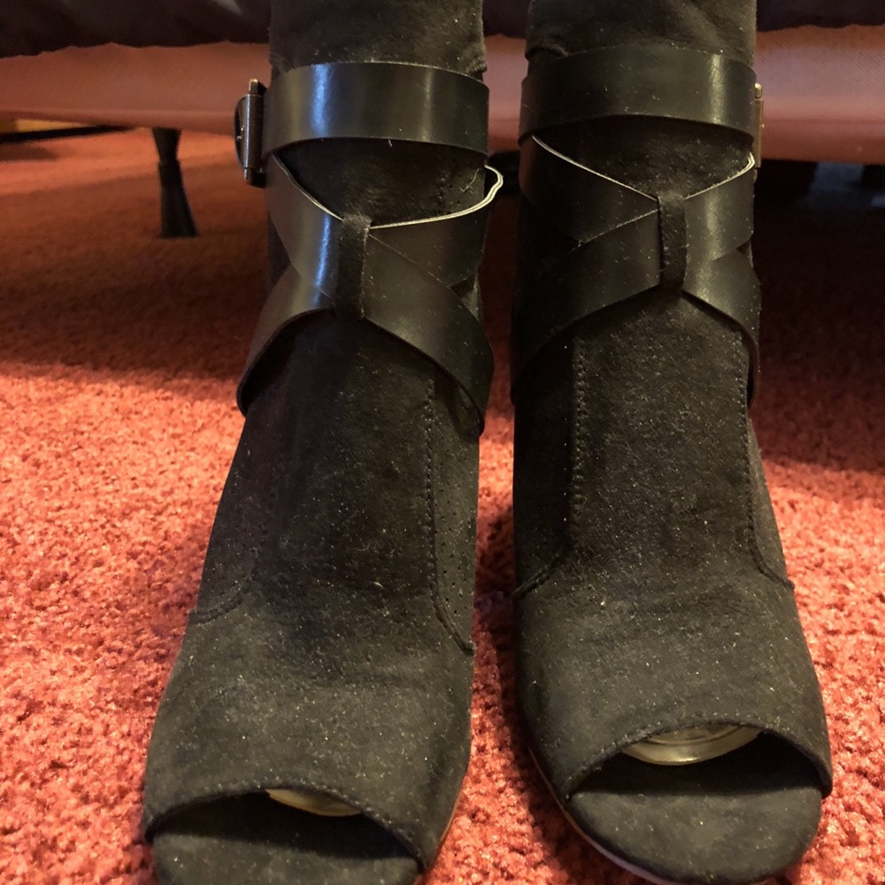 Peep toes Black Booties heel is 3.5”